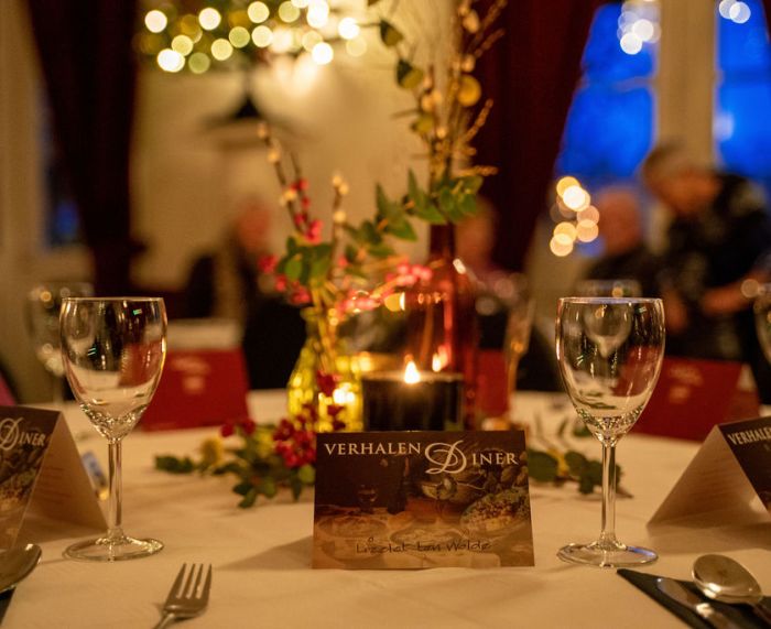 Verhalen diner: Aan tafel met Bomans